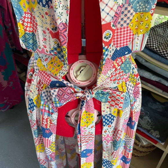 ***SOLD***Long Vintage Apron - Picture 5 of 7